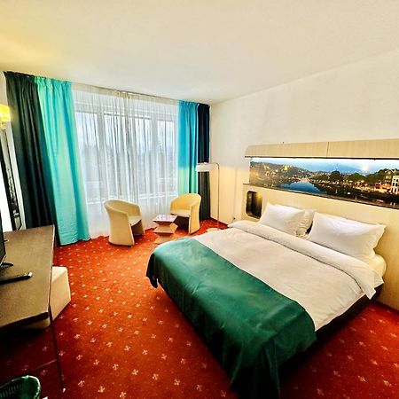 Atrium Panoramic Hotel & Spa Предеал Екстериор снимка