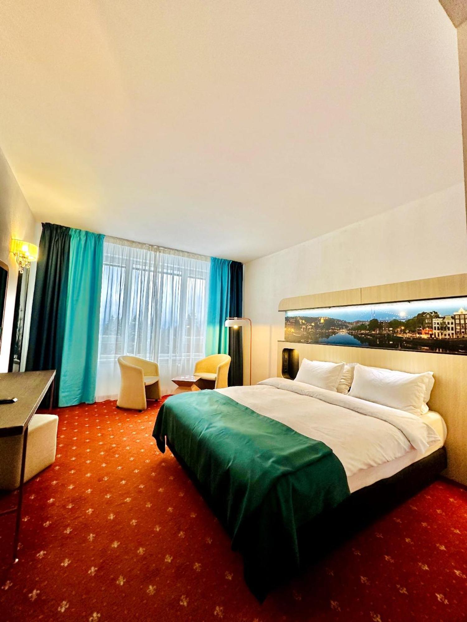 Atrium Panoramic Hotel & Spa Предеал Екстериор снимка